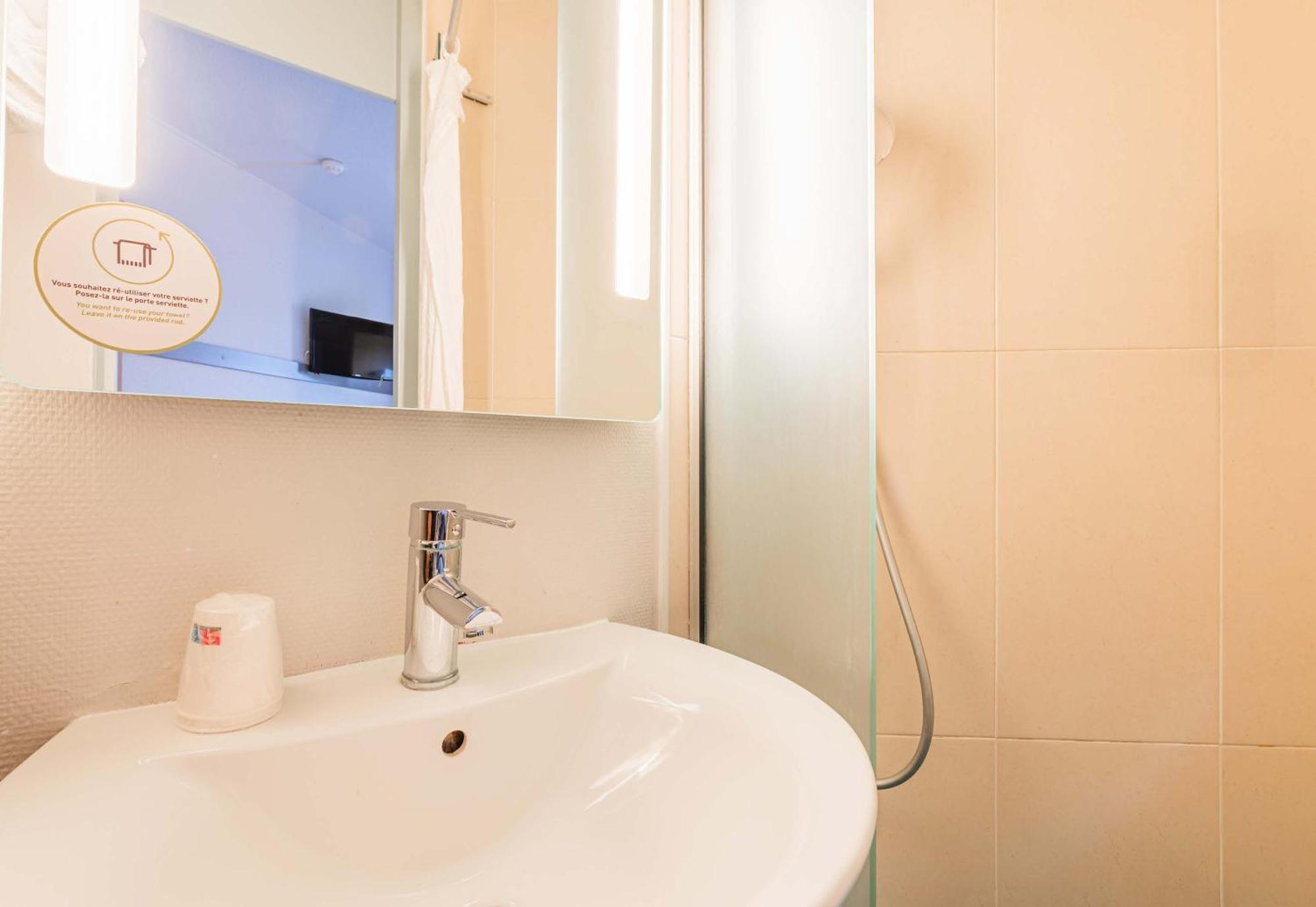 B&B Hotel Mulhouse Ile Napoleon Illzach Exteriér fotografie
